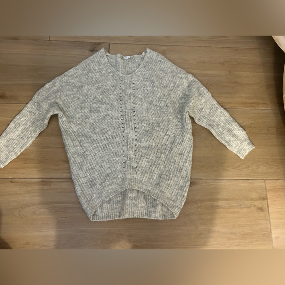 NEW Gray Wool Blend Super Soft Vneck Oversized Sweater XS